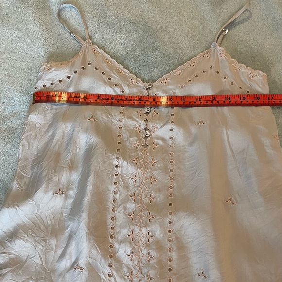 BCBG MaxAzaria xandra 100% Silk Short Casual Dress  in size 2 - Picture 9 of 12